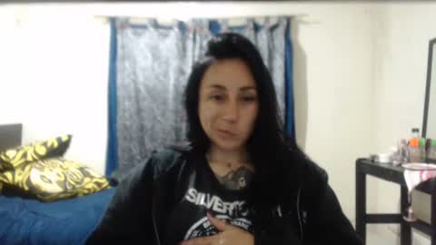 Snapshot of bella_luna34 chatting on February 27, 2026, 4:12 am bella_luna34 online show from February 27, 2026, 4:12 am