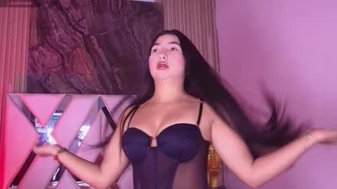 bella_martini_ online show from February 24, 2026, 12:25 pm