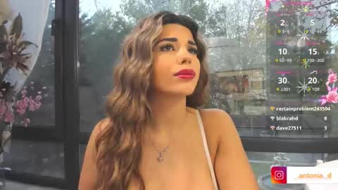 bella_posh online show from November 3, 2025, 6:03 am