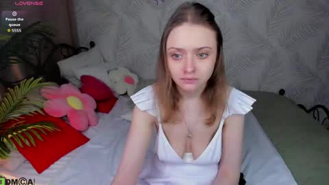 Linda Bella online show from March 23, 2026, 12:58 am