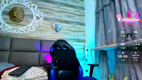 Snapshot of bella_salvatore chatting on October 7, 2025, 4:53 am     online show from October 7, 2025, 4:53 am