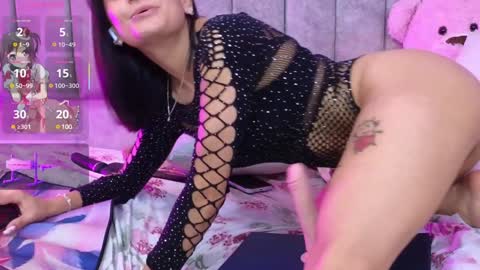 Bella online show from January 25, 2025, 6:34 am