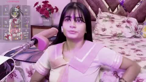 Bella online show from February 5, 2025, 3:13 am