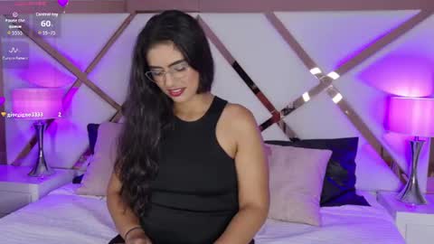 bellaagrace online show from June 10, 2026, 12:55 am