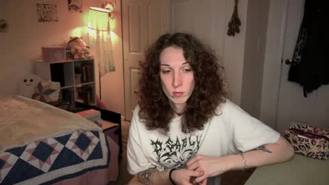 bellababy444 online show from June 3, 2026, 5:32 am