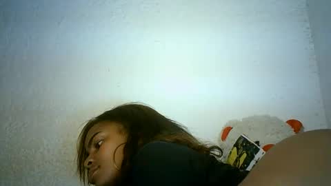 Bella online show from January 6, 2025, 12:48 am