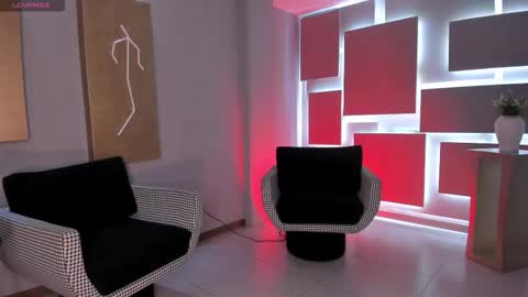  Bella C  online show from October 18, 2025, 1:01 pm