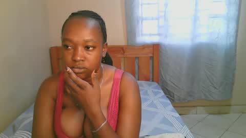 Bella online show from November 4, 2025, 11:31 am