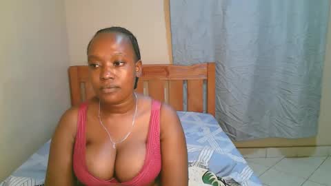 Bella online show from November 5, 2025, 10:21 pm