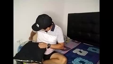 Paola 22 and Andres 24 online show from January 20, 2025, 3:04 am