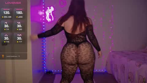 Bella Monroe online show from February 26, 2026, 6:12 am