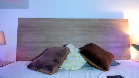 Bella Nix big tits online show from January 9, 2026, 7:15 pm