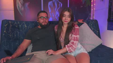    online show from December 4, 2024, 3:43 pm