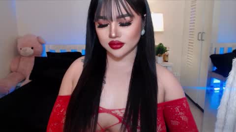 BELLA JONES online show from February 14, 2025, 6:29 pm