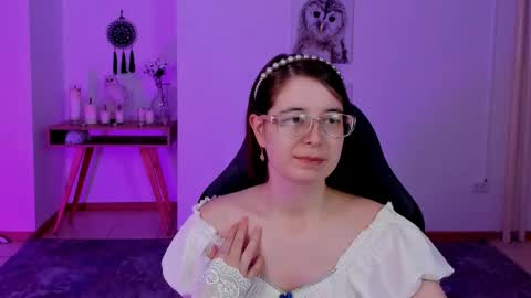 Snapshot of bellatrixllestrange chatting on February 3, 2025, 10:43 pm Bella. Ntmu online show from February 3, 2025, 10:43 pm