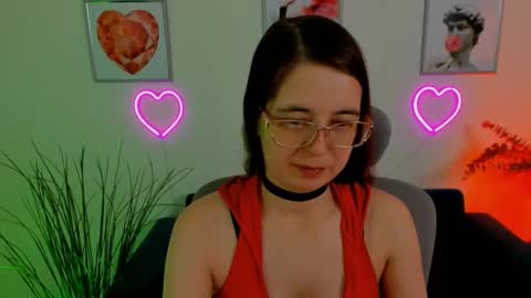 Snapshot of bellatrixllestrange chatting on February 25, 2025, 7:47 pm Bella. Ntmu online show from February 25, 2025, 7:47 pm