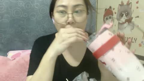 Bella online show from March 11, 2025, 10:18 am