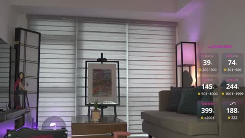 Snapshot of belle_adrienne chatting on February 5, 2025, 1:37 am Belle Adrienne IG online show from February 5, 2025, 1:37 am