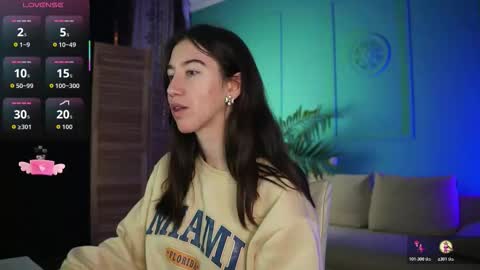 Bella online show from November 15, 2025, 6:26 pm