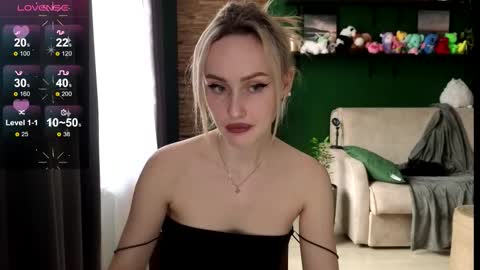 Belle online show from October 7, 2025, 8:55 am