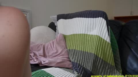 Snapshot of bellebabyboo chatting on January 17, 2025, 7:30 am BELLE online show from January 17, 2025, 7:30 am