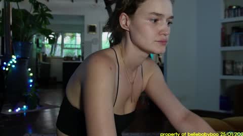 Snapshot of bellebabyboo chatting on January 26, 2025, 10:12 am BELLE online show from January 26, 2025, 10:12 am