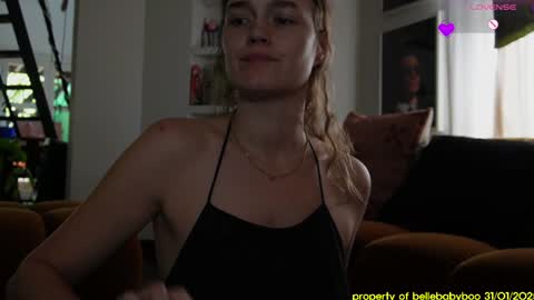 Snapshot of bellebabyboo chatting on February 2, 2025, 3:32 am BELLE online show from February 2, 2025, 3:32 am