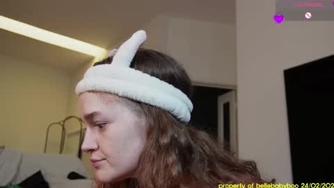 Snapshot of bellebabyboo chatting on February 24, 2025, 4:49 am BELLE online show from February 24, 2025, 4:49 am