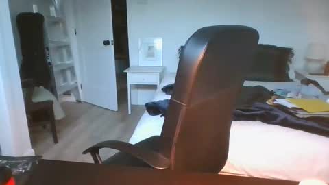 bellequeue19758 online show from February 1, 2026, 12:37 pm