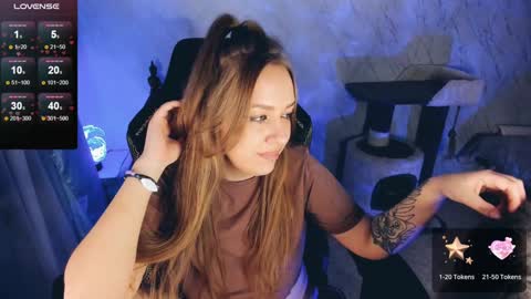 Snapshot of bellezza_ chatting on January 7, 2025, 5:53 pm Your Annabelle Wolf  online show from January 7, 2025, 5:53 pm