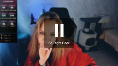 Snapshot of bellezza_ chatting on January 10, 2025, 9:44 am Your Annabelle Wolf  online show from January 10, 2025, 9:44 am