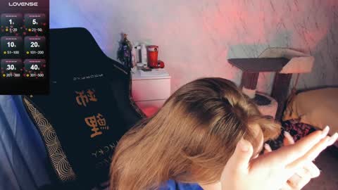 Snapshot of bellezza_ chatting on January 12, 2025, 7:00 am Your Annabelle Wolf  online show from January 12, 2025, 7:00 am