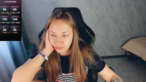 Snapshot of bellezza_ chatting on January 26, 2025, 11:39 am Your Annabelle Wolf  online show from January 26, 2025, 11:39 am