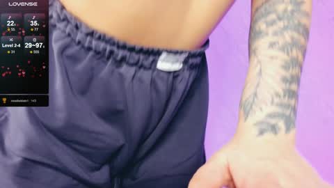 Snapshot of bellezza_ chatting on January 28, 2025, 6:16 am Your Annabelle Wolf  online show from January 28, 2025, 6:16 am