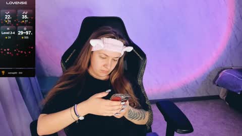 Snapshot of bellezza_ chatting on February 3, 2025, 2:45 pm Your Annabelle Wolf  online show from February 3, 2025, 2:45 pm