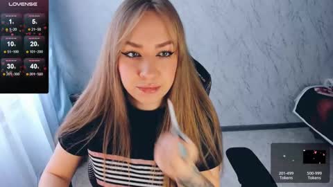 Snapshot of bellezza_ chatting on February 13, 2025, 10:55 am Your Annabelle Wolf  online show from February 13, 2025, 10:55 am