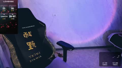 Snapshot of bellezza_ chatting on February 15, 2025, 9:26 pm Your Annabelle Wolf  online show from February 15, 2025, 9:26 pm