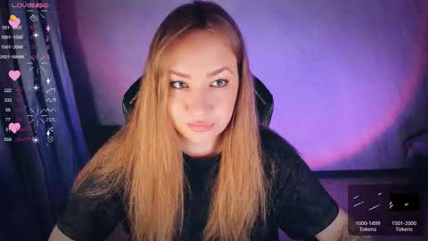 Snapshot of bellezza_ chatting on September 9, 2025, 7:24 pm Your Annabelle Wolf  online show from September 9, 2025, 7:24 pm