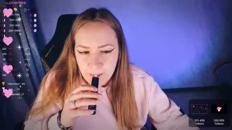 Snapshot of bellezza_ chatting on September 26, 2025, 7:18 pm Your Annabelle Wolf  online show from September 26, 2025, 7:18 pm