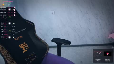 Snapshot of bellezza_ chatting on September 30, 2025, 9:36 am Your Annabelle Wolf  online show from September 30, 2025, 9:36 am