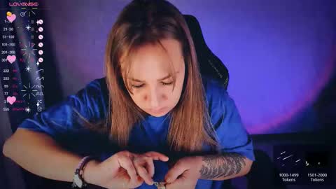 Snapshot of bellezza_ chatting on October 21, 2025, 7:58 pm Your Annabelle Wolf  online show from October 21, 2025, 7:58 pm