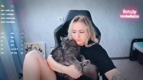 Your Annabelle Wolf  online show from March 7, 2026, 10:45 am