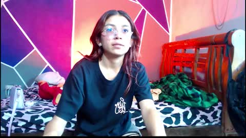 bellota bunny online show from January 17, 2026, 7:28 pm