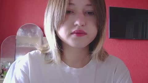 Snapshot of belovedmary chatting on May 4, 2026, 7:26 am belovedmary online show from May 4, 2026, 7:26 am
