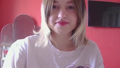 Snapshot of belovedmary chatting on May 8, 2026, 8:41 am belovedmary online show from May 8, 2026, 8:41 am