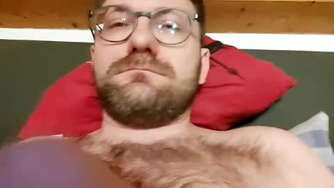 ben00189 online show from December 28, 2024, 12:47 am