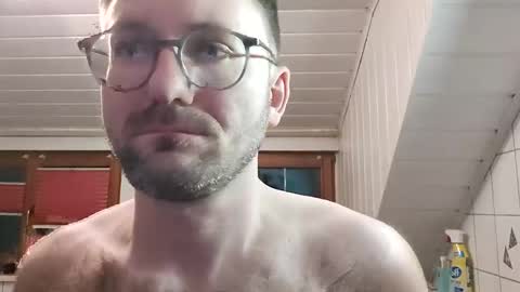 ben00189 online show from February 10, 2026, 6:45 pm