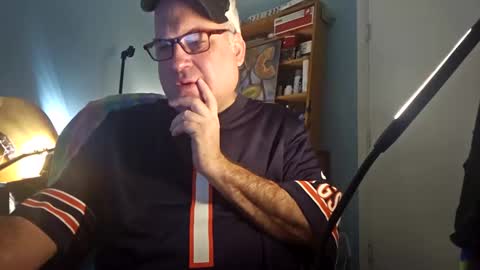 Snapshot of bendavewill chatting on November 12, 2025, 9:21 am Bendavewill online show from November 12, 2025, 9:21 am