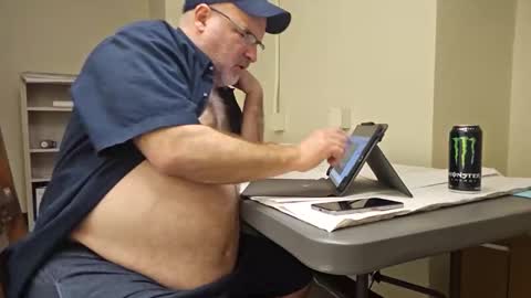 Bendavewill online show from November 25, 2025, 7:25 pm