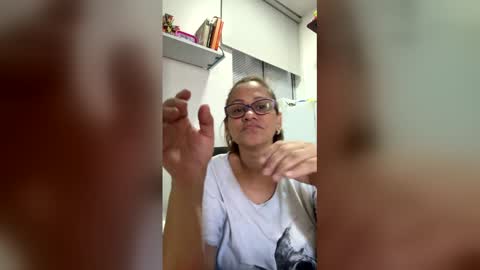 bendice625206 online show from March 26, 2026, 1:06 pm